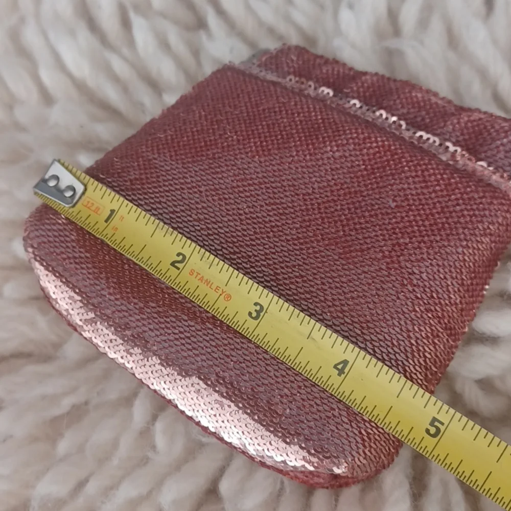 Anthropologie pouch - Picture 5 of 12